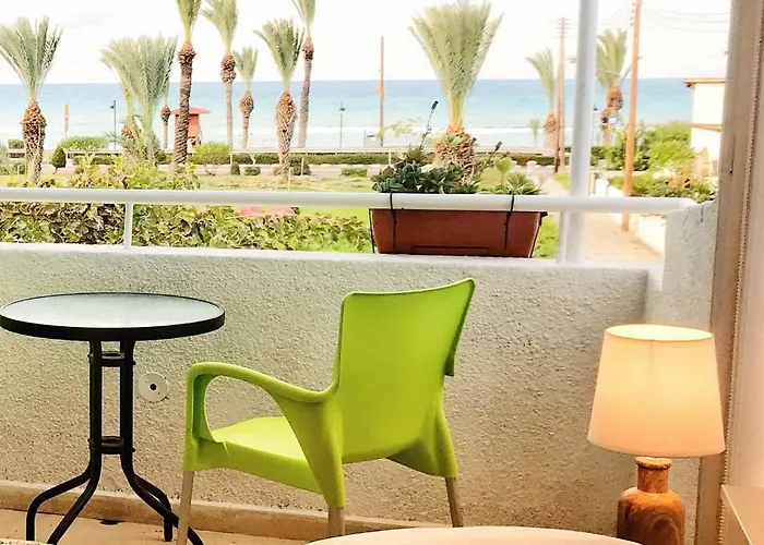 Iason Seaview In Latchi アパート *